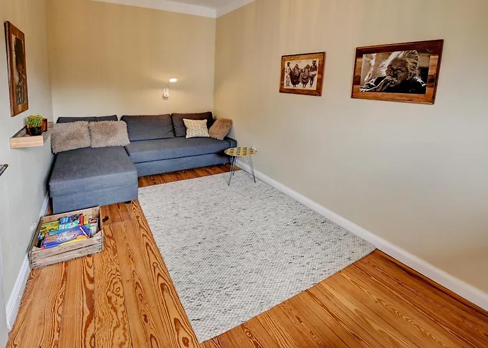 Apartamento Mittendrin - Mit 2 Balkonen Sehr Zentral *